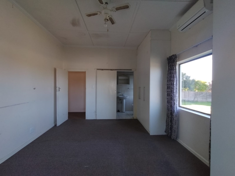 3 Bedroom Property for Sale in Cambridge Eastern Cape